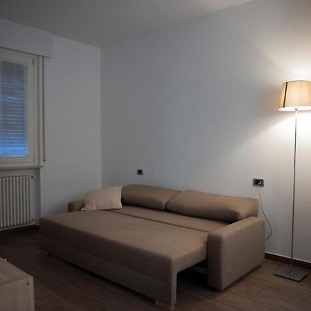 Sungarda Apartment มอนซามบาโน ภายนอก รูปภาพ