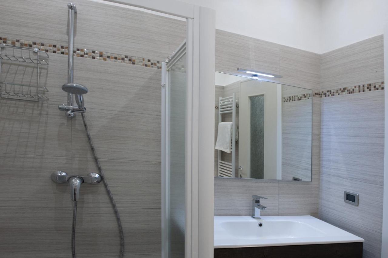 Sungarda Apartment มอนซามบาโน ภายนอก รูปภาพ