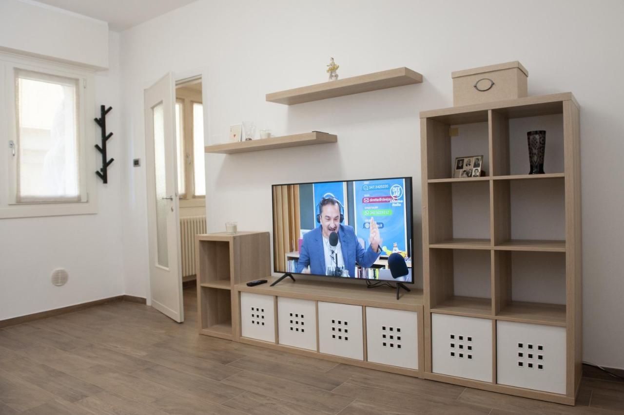 Sungarda Apartment มอนซามบาโน ภายนอก รูปภาพ