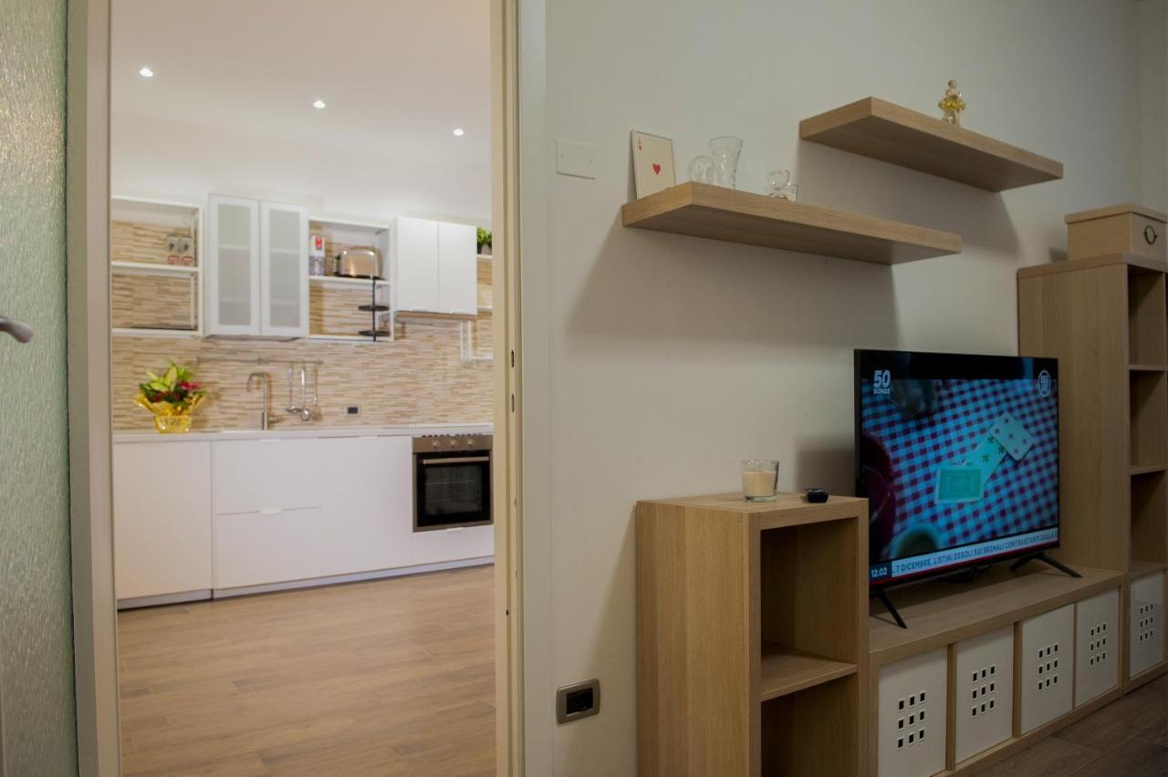 Sungarda Apartment มอนซามบาโน ภายนอก รูปภาพ