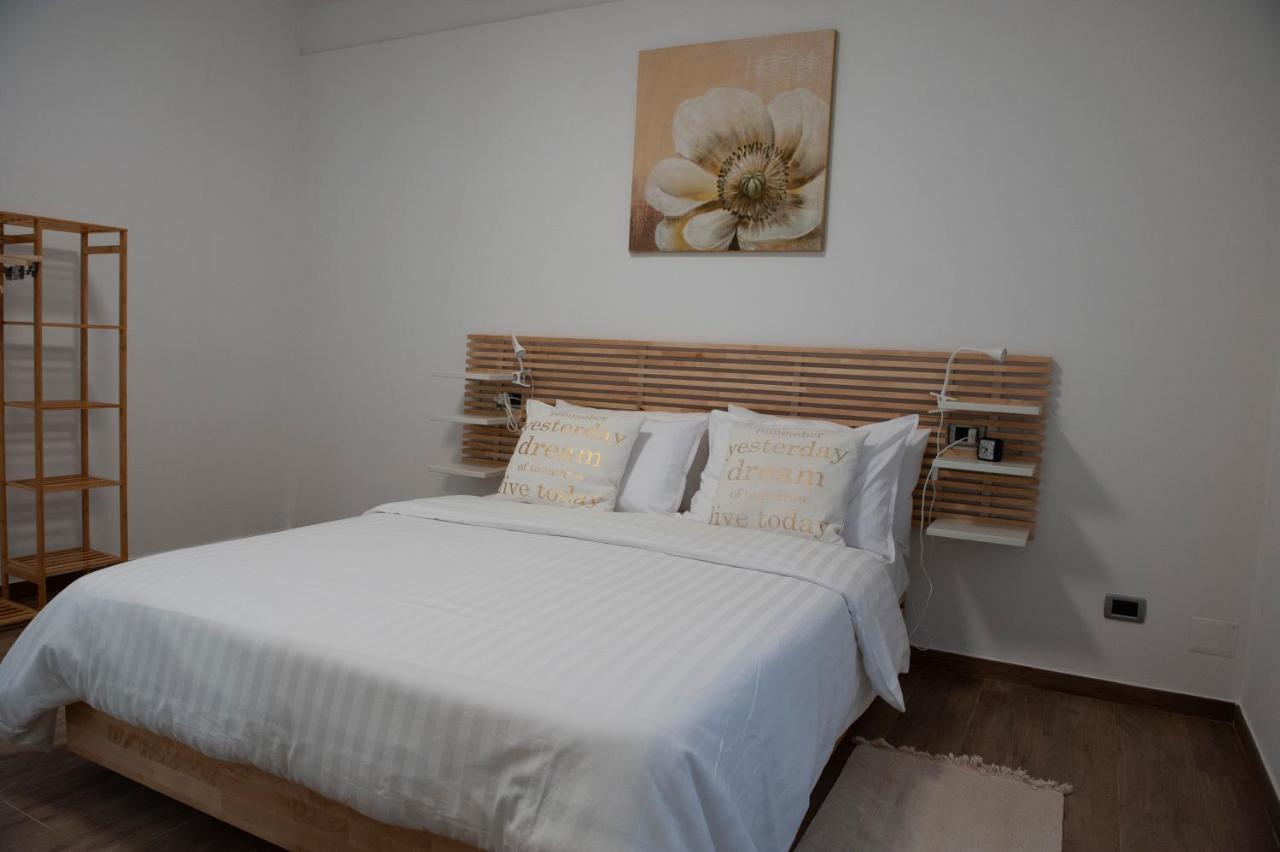 Sungarda Apartment มอนซามบาโน ภายนอก รูปภาพ